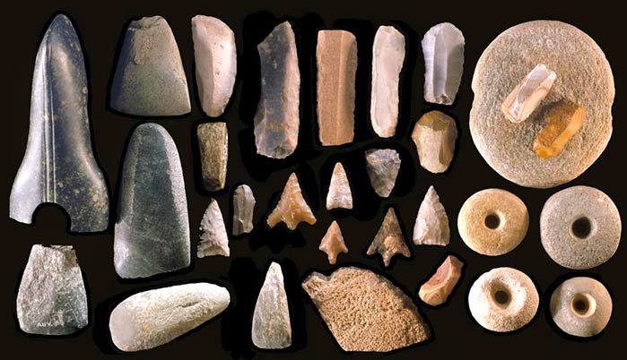 Delle pietre lavorate del neolitico