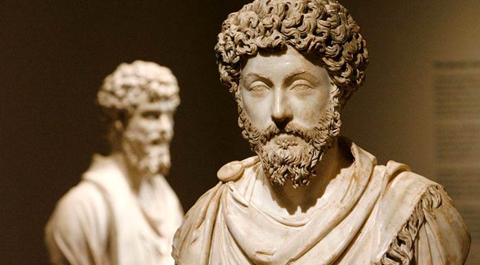 Al contrario dell'arte greca, l'arte romana apprezzava particolarmente i ritratti di consoli, senatori ed imperatori