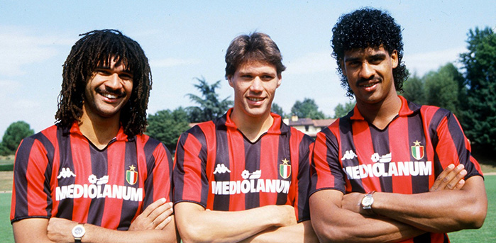 Il trio olandese delle meraviglie di un Milan stellare: Ruud Gullit, Marco VanBasten e Frank Rijkaard