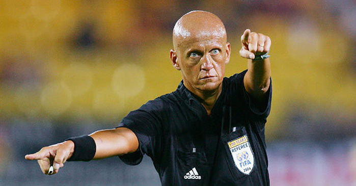 Pierluigi Collina, uno dei più famosi arbitri della storia del calcio