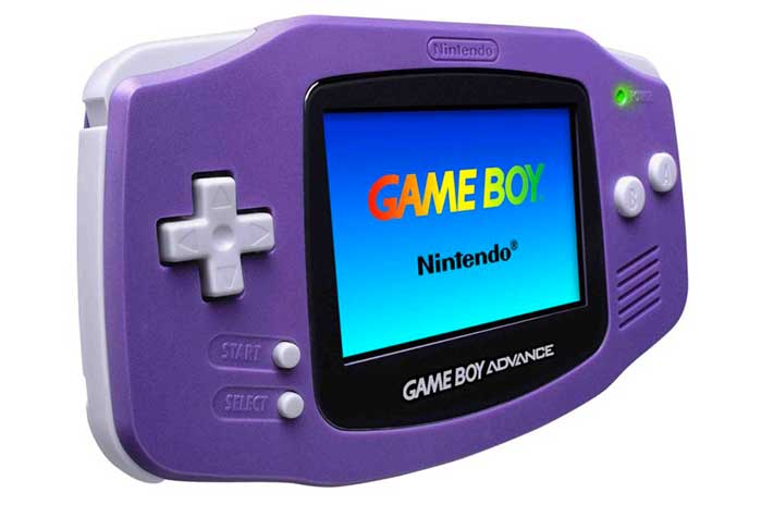 Il Game Boy Advance nella sua prima versione del 2001
