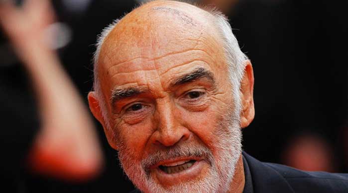 Sean Connery, praticamente calvo sin da quando aveva 20 anni